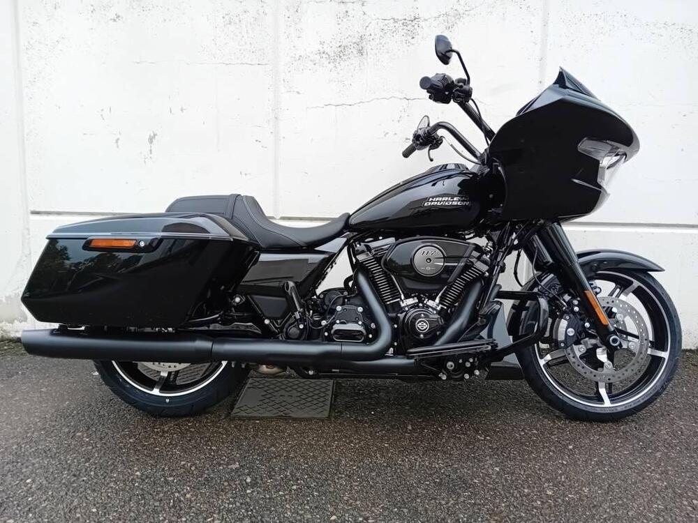 Harley-Davidson Road Glide (2024)