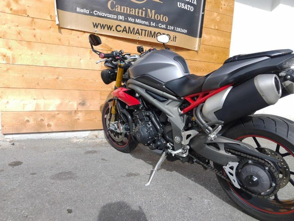 Triumph Speed Triple 1050 R ABS (2016 - 17) (2)