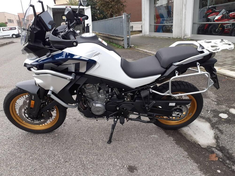 CFMOTO 800MT Explorer (2023 - 24) (2)