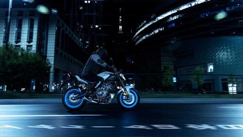 Yamaha MT-07 2025: rivoluzionata, migliorata e adesso anche automatica con cambio Y-AMT. Come cambia [GALLERY] (4)