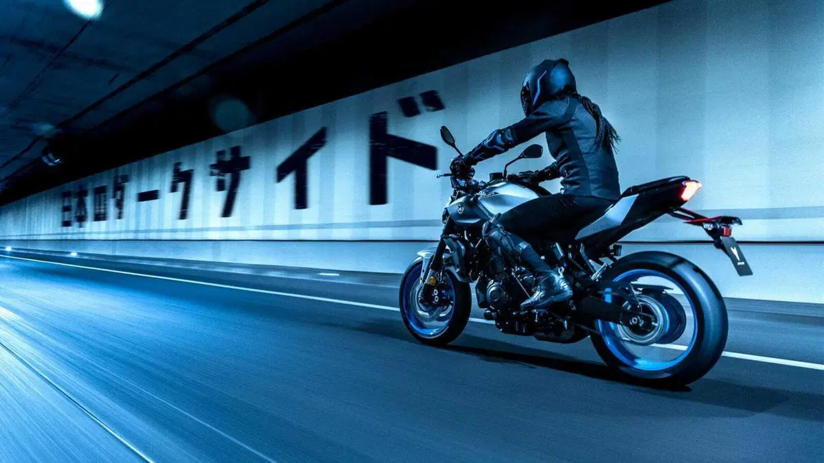 Yamaha MT-07 2025: rivoluzionata, migliorata e adesso anche automatica con cambio Y-AMT. Come cambia [GALLERY] (10)