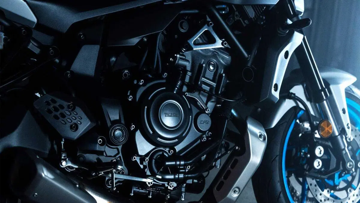Yamaha MT-07 2025: rivoluzionata, migliorata e adesso anche automatica con cambio Y-AMT. Come cambia [GALLERY] (18)