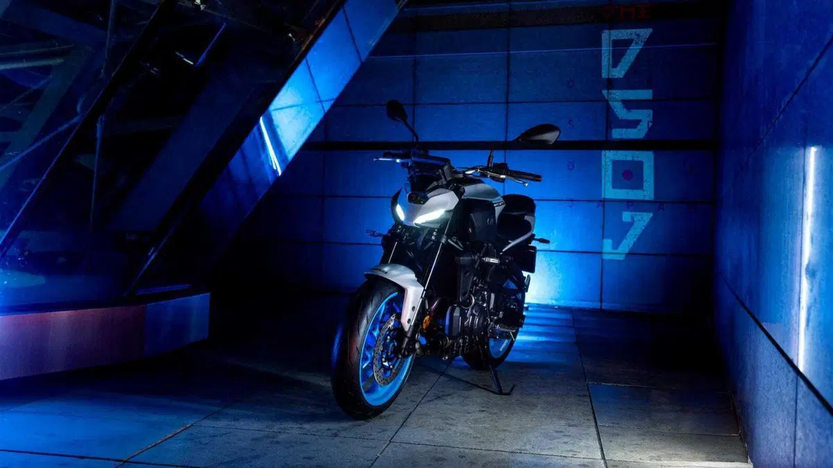 Yamaha MT-07 2025: rivoluzionata, migliorata e adesso anche automatica con cambio Y-AMT. Come cambia [GALLERY] (22)