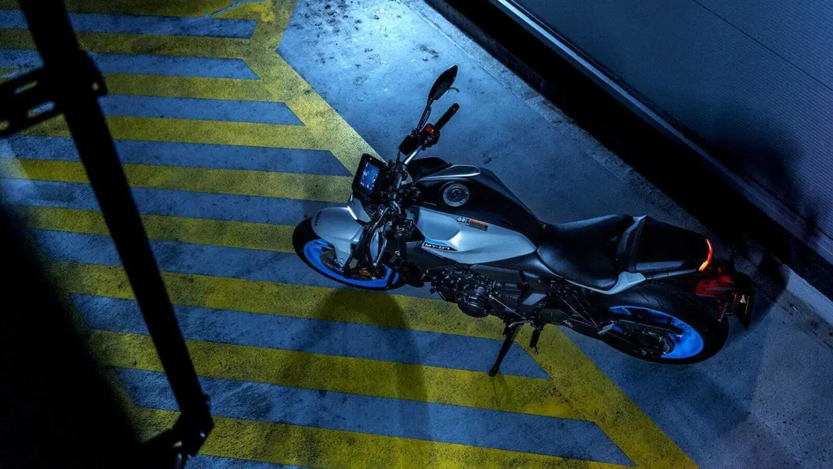 Yamaha MT-07 2025: rivoluzionata, migliorata e adesso anche automatica con cambio Y-AMT. Come cambia [GALLERY] (25)