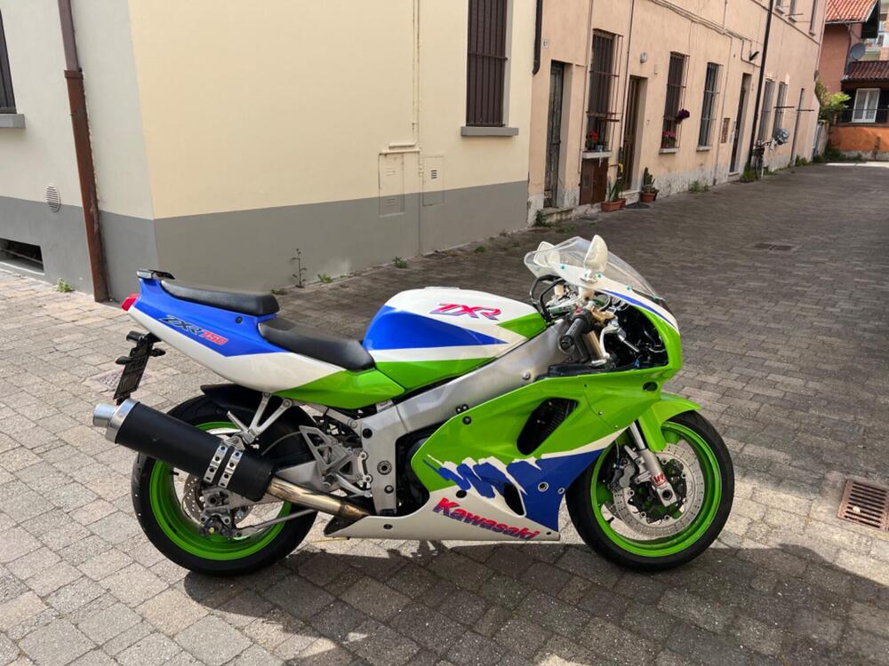 Kawasaki ZXR 750 (2)