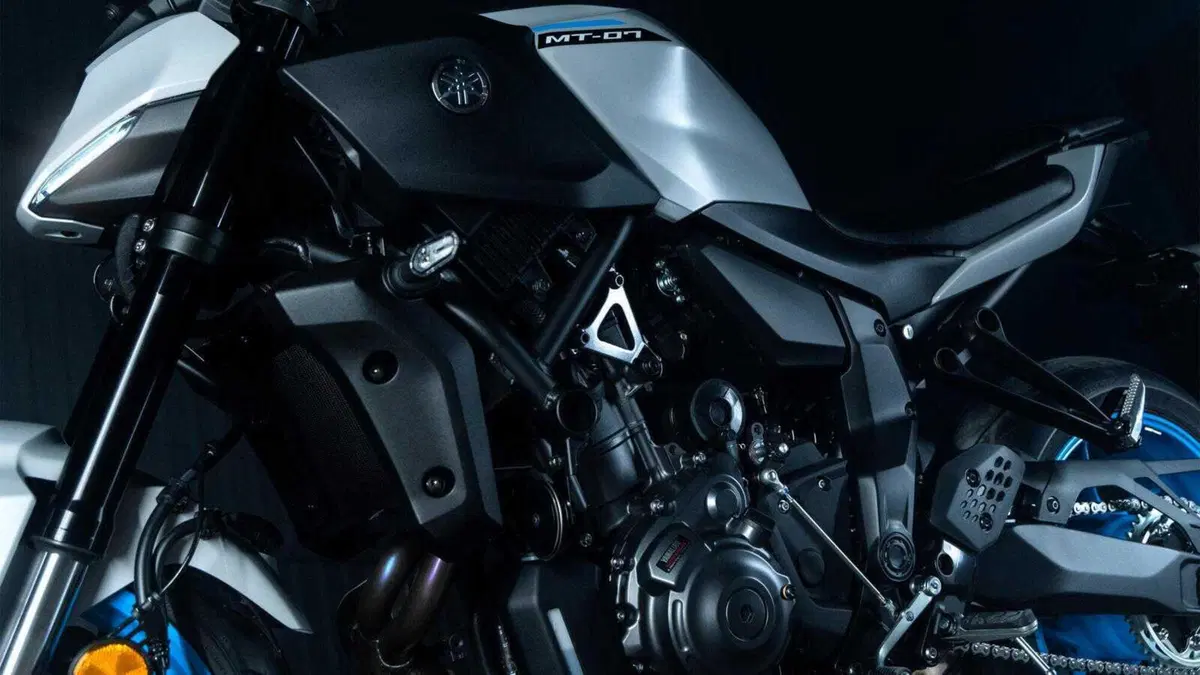 Yamaha MT-07 2025: rivoluzionata, migliorata e adesso anche automatica con cambio Y-AMT. Come cambia [GALLERY] (19)