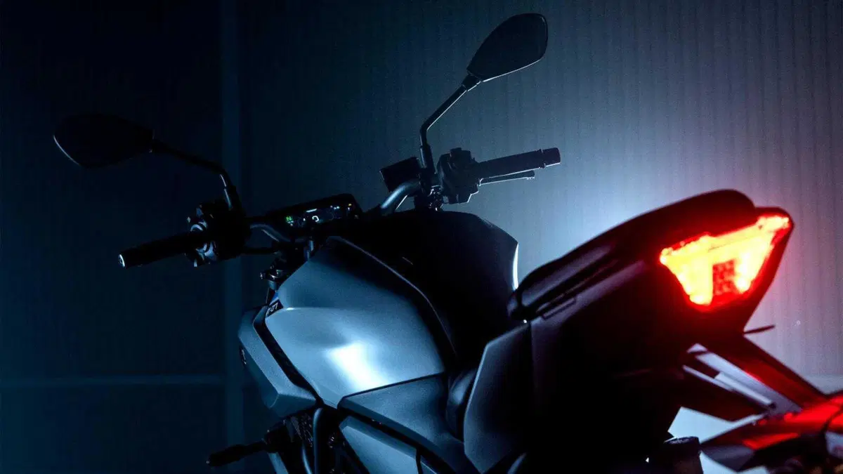 Yamaha MT-07 2025: rivoluzionata, migliorata e adesso anche automatica con cambio Y-AMT. Come cambia [GALLERY] (45)