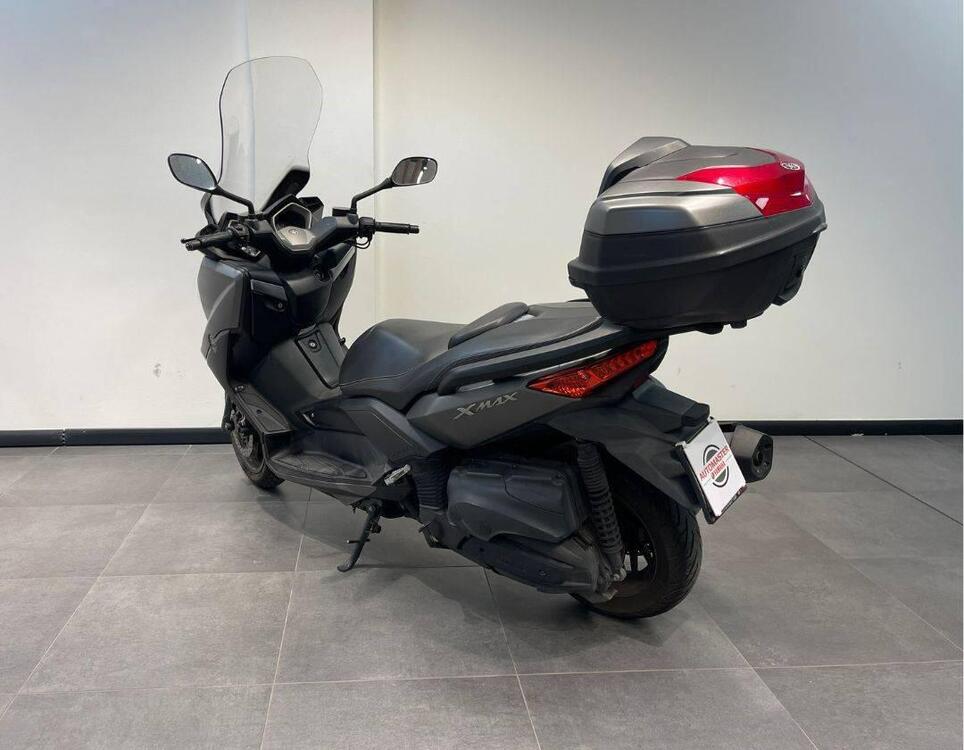 Yamaha X-Max 400 (2013 - 16) (3)