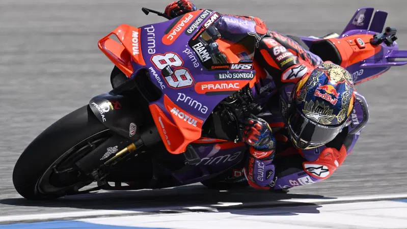 MotoGP 2024. GP della Thailandia. Jorge Martin: "Non sono pi&ugrave; cos&igrave; ossessionato dal vincere. Anche Pecco Bagnaia e Marc Marquez sono forti, sar&agrave; una gara difficile"