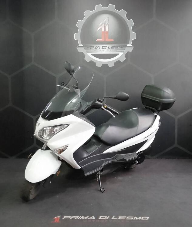 Suzuki Burgman UH 200 (2017 - 20) (4)