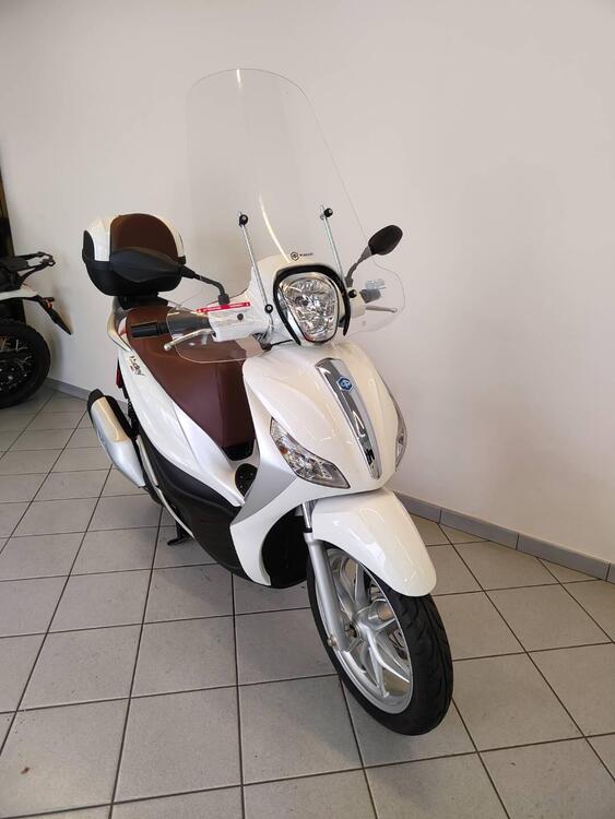 Piaggio Medley 125 ABS (2016 - 19) (4)