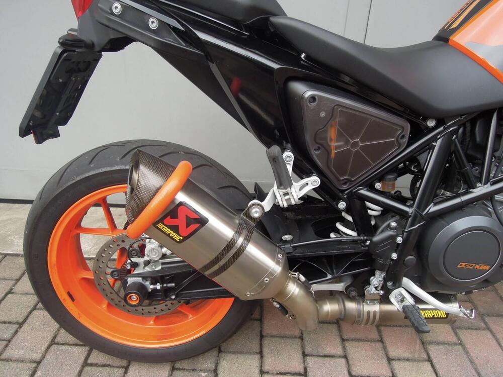 KTM 690 Duke (2016 - 19) (2)