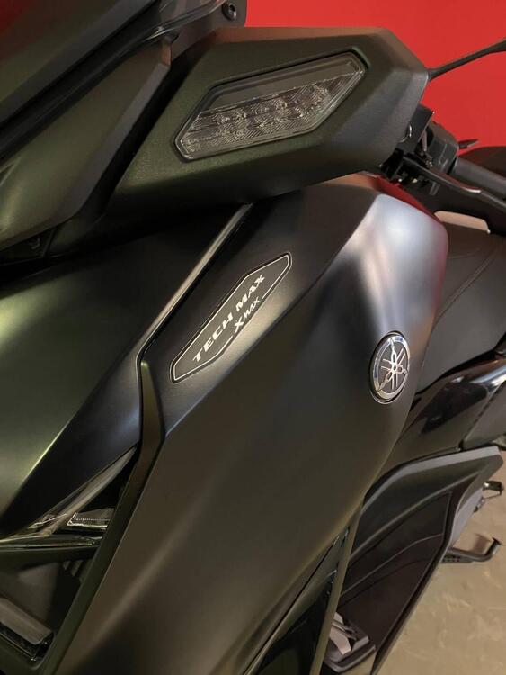 Yamaha X-Max 300 Tech Max (2021 - 24) (5)