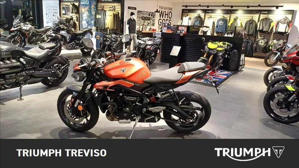 Triumph Street Triple R (2020 - 23) (2)