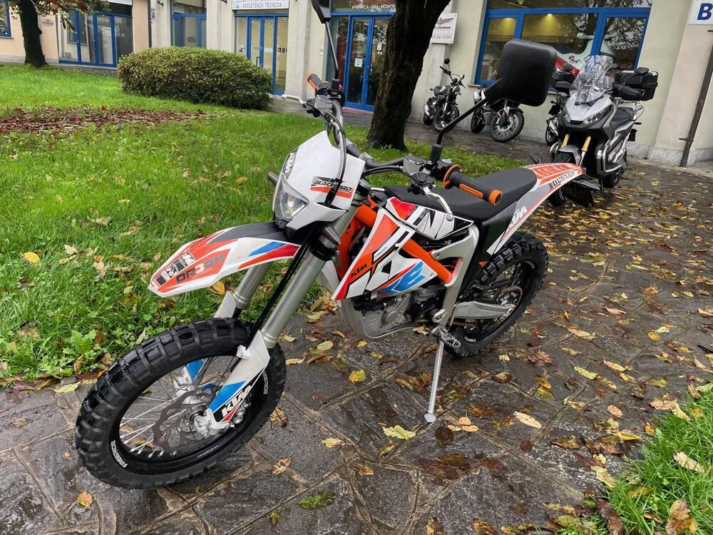 KTM Freeride E-SM (2014 - 17) (2)