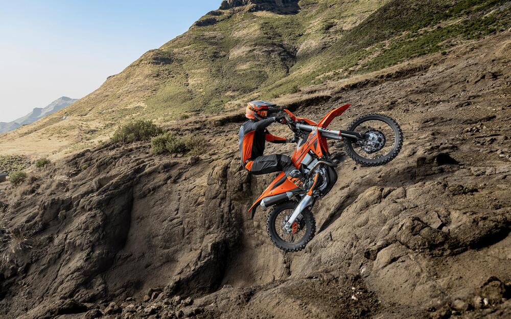 KTM 350 EXC-F (2025) (4)