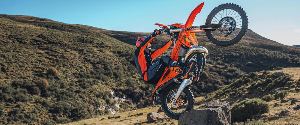 KTM EXC 300 (2025) (2)