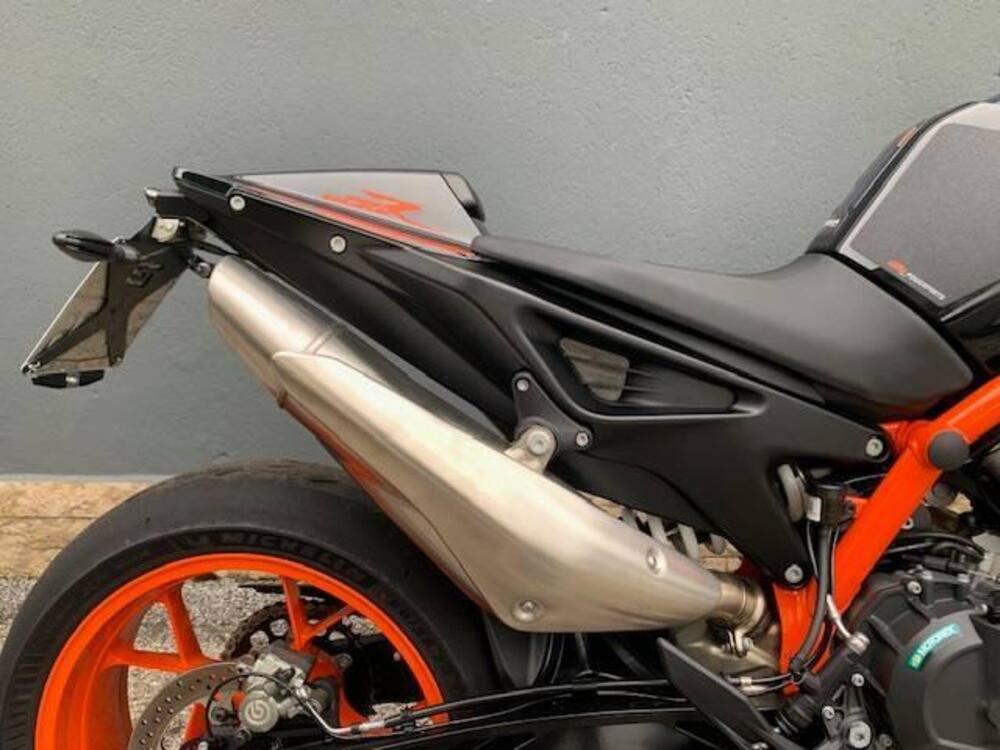 KTM 890 Duke R (2022 - 23) (2)