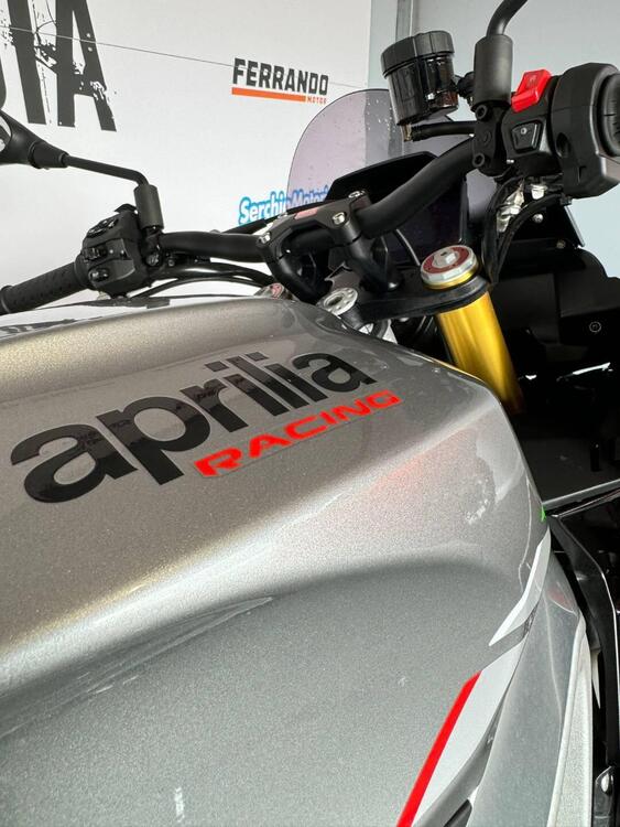 Aprilia Tuono 1100 V4 (2021 - 24) (5)