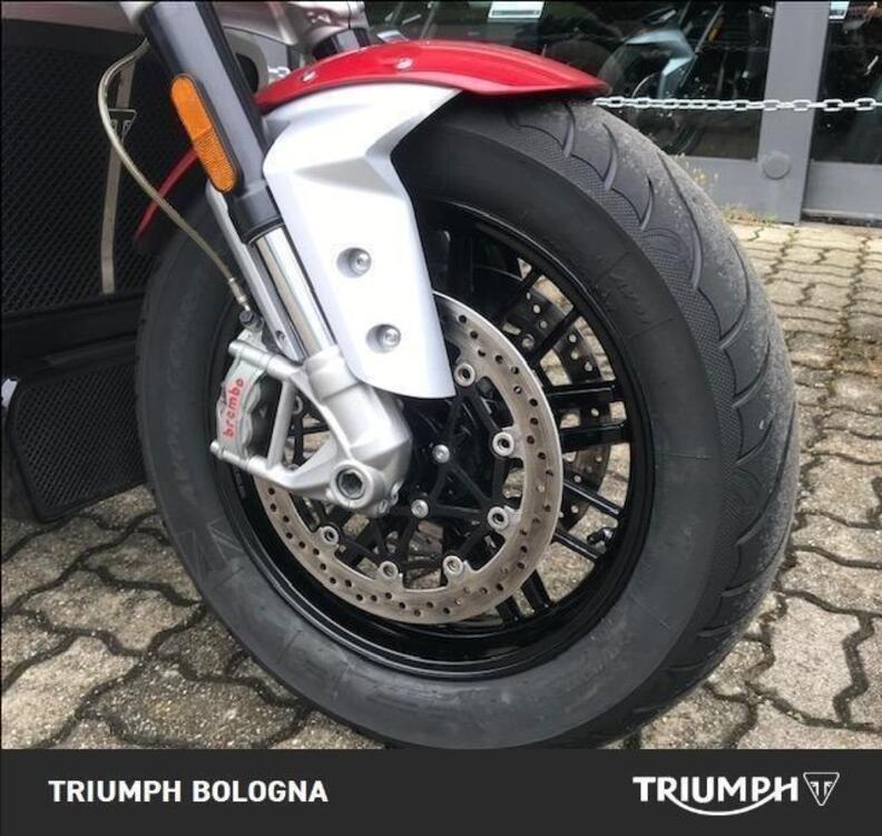 Triumph Rocket 3 R (2019 - 20) (3)