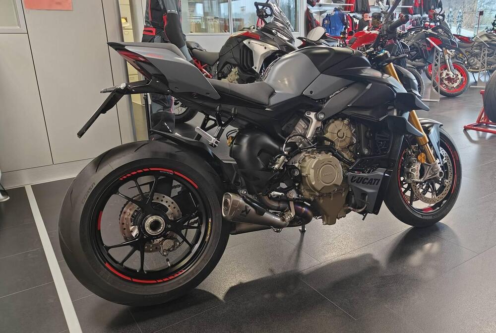 Ducati Streetfighter V4 S (2023 - 24) (2)