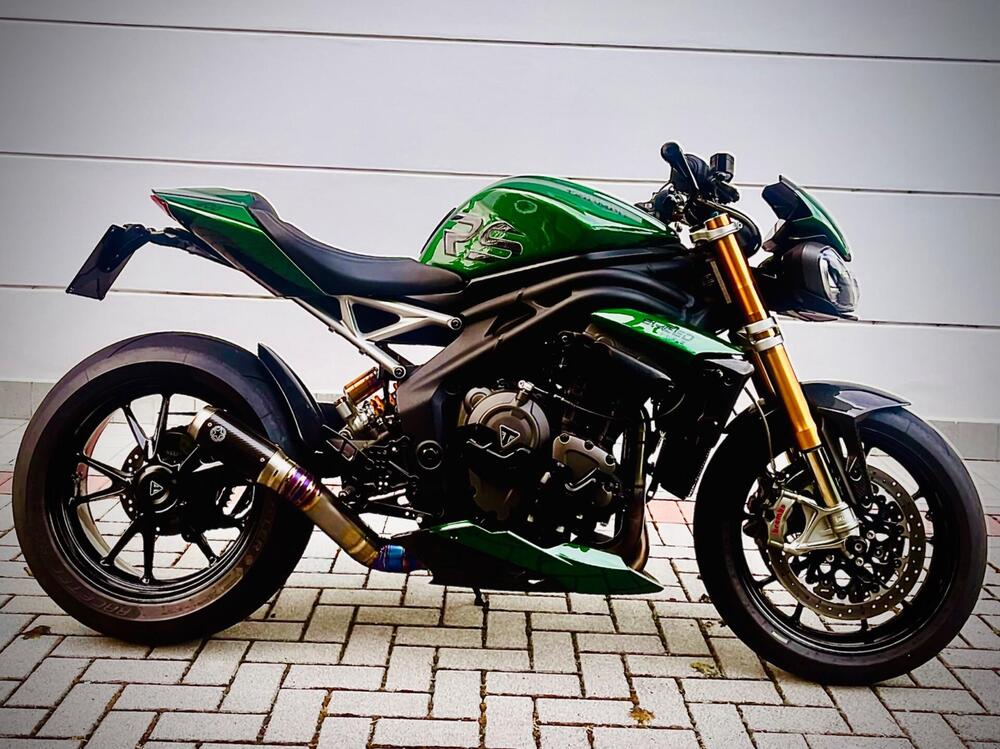 Triumph Speed Triple 1200 RS (2021 - 24) (2)