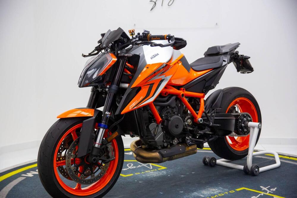 KTM 1290 Super Duke R (2022 - 23) (2)