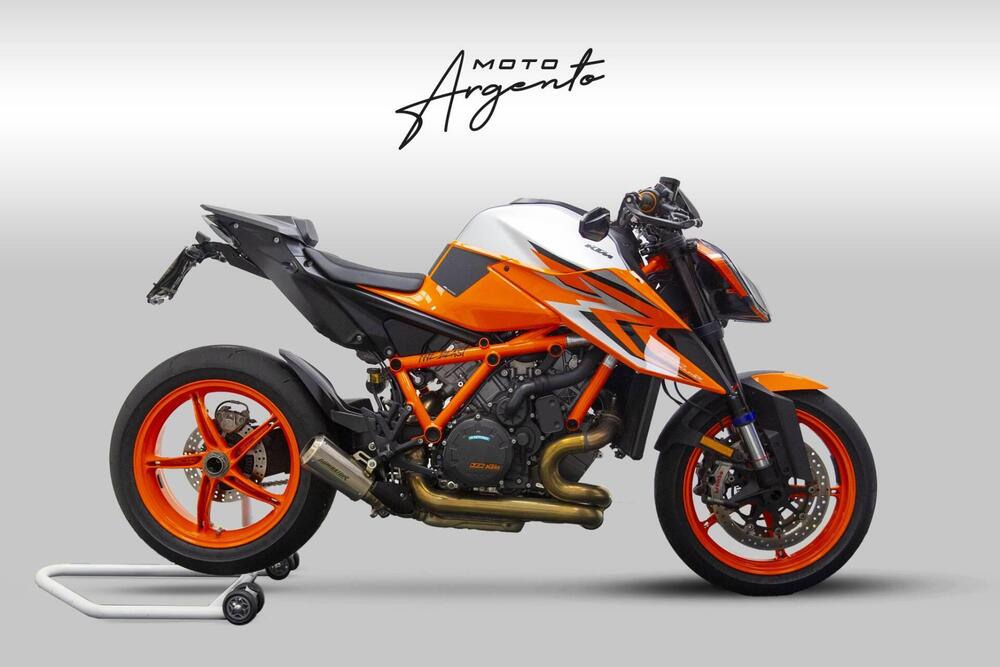 KTM 1290 Super Duke R (2022 - 23)