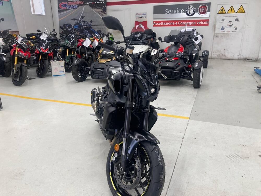 Yamaha MT-09 (2021 - 23) (4)