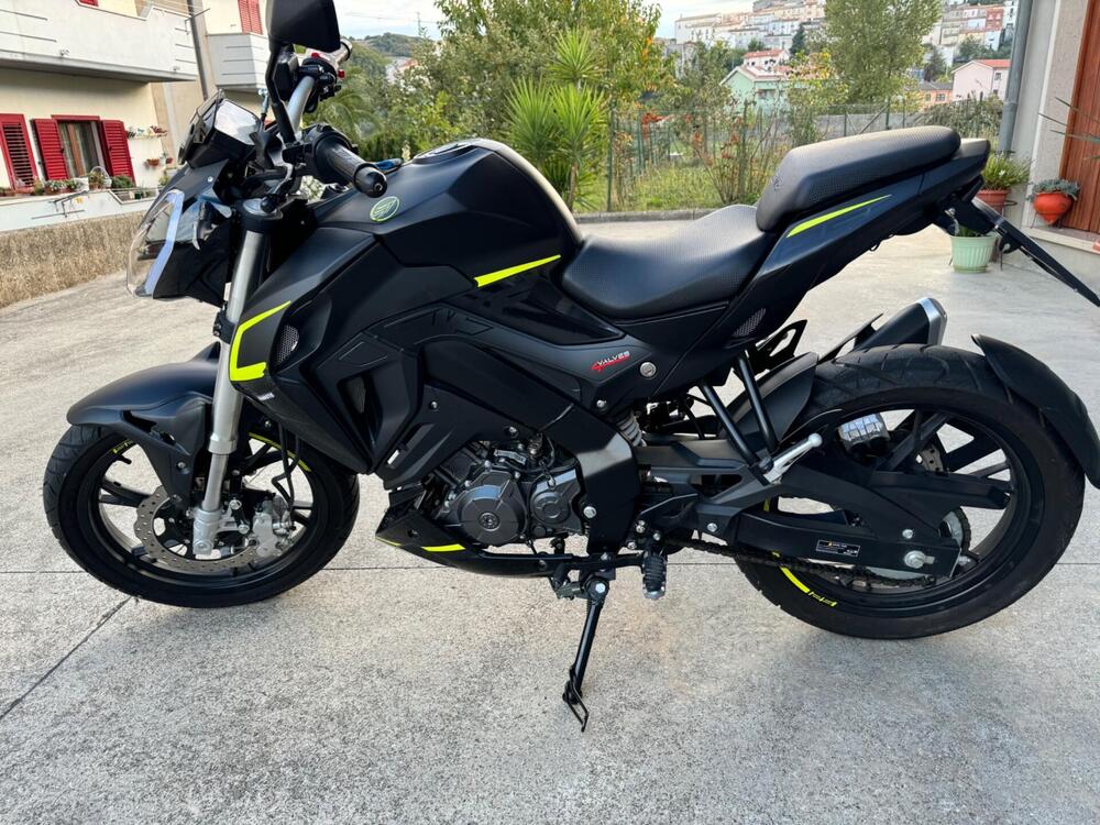 Benelli Tornado Naked T 125 (2017 - 20) (2)