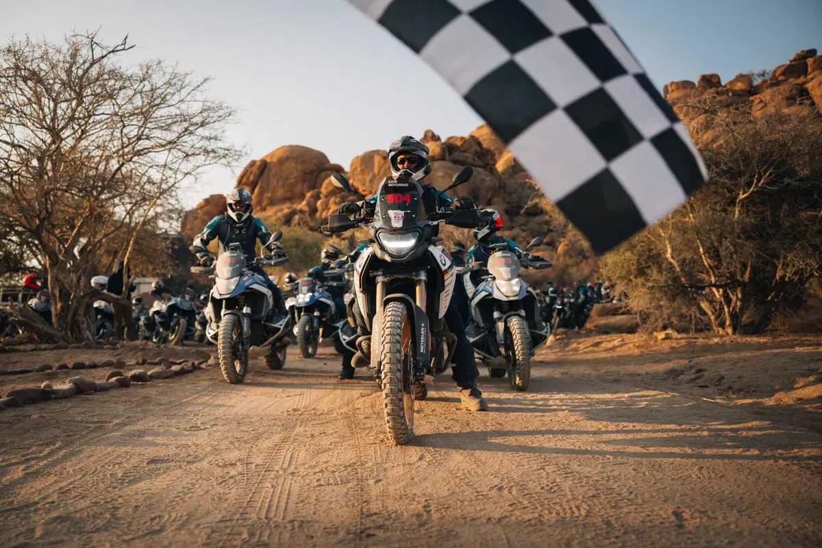 BMW GS Trophy in Namibia: in gara nel deserto con la R1300GS. La nostra avventura! (38)