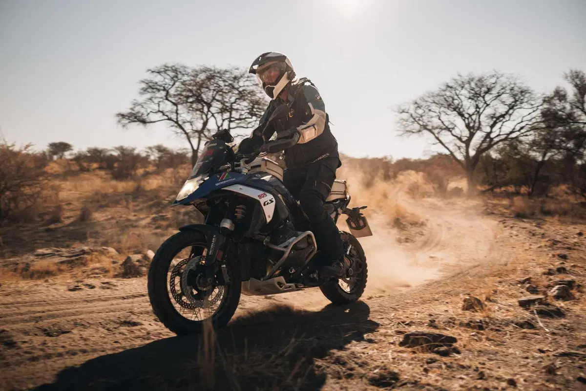 BMW GS Trophy in Namibia: in gara nel deserto con la R1300GS. La nostra avventura! (117)