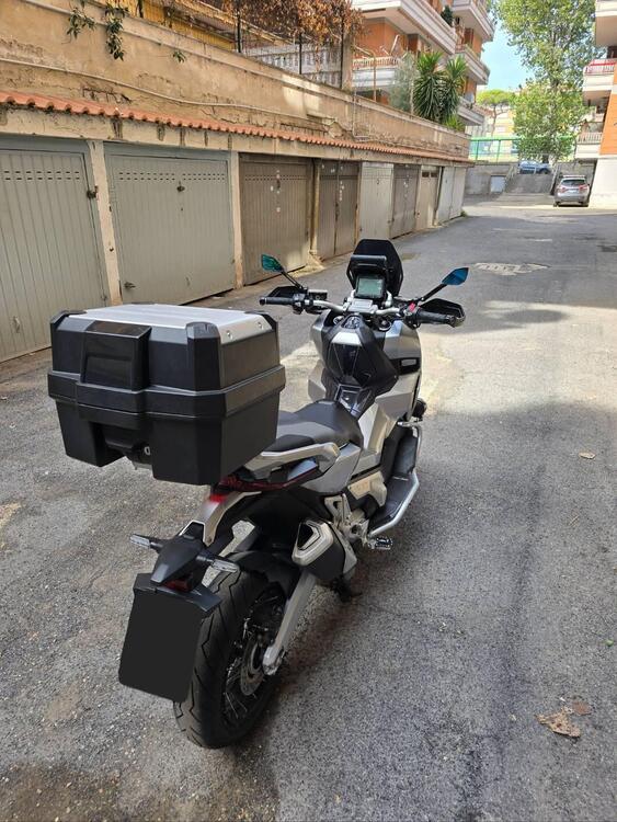 Honda X-ADV 750 Travel Edition (2017) (5)