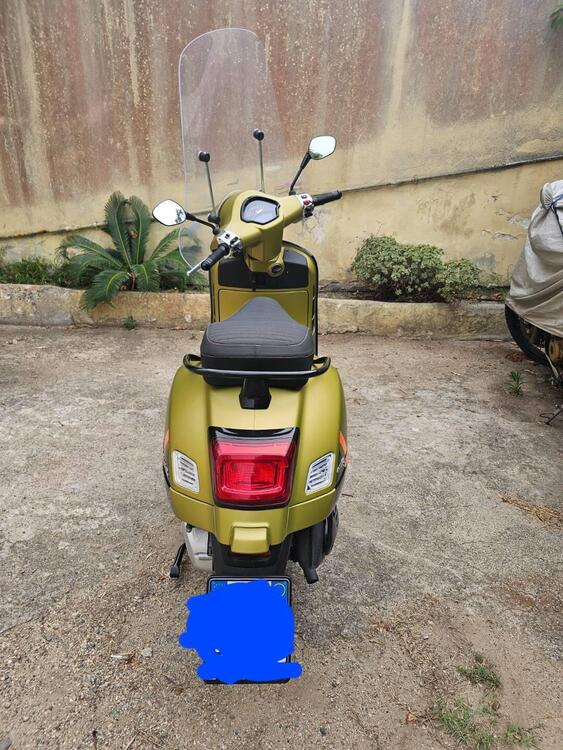 Vespa GTS 300 Super Sport (2023 - 24) (2)