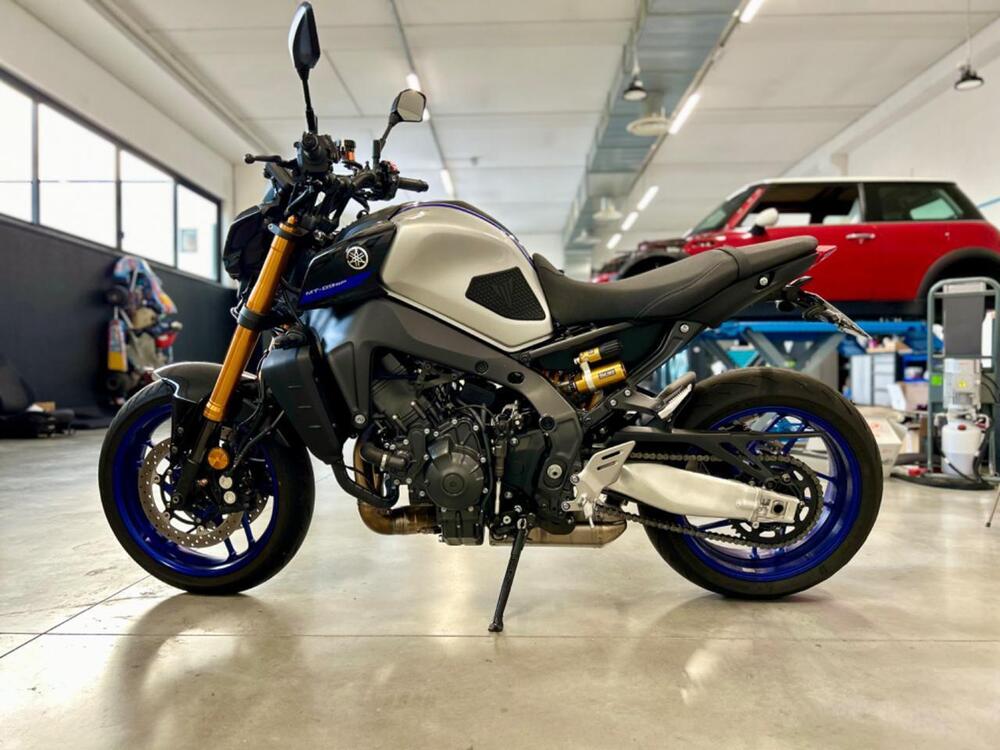 Yamaha MT-09 SP (2021 - 23) (3)