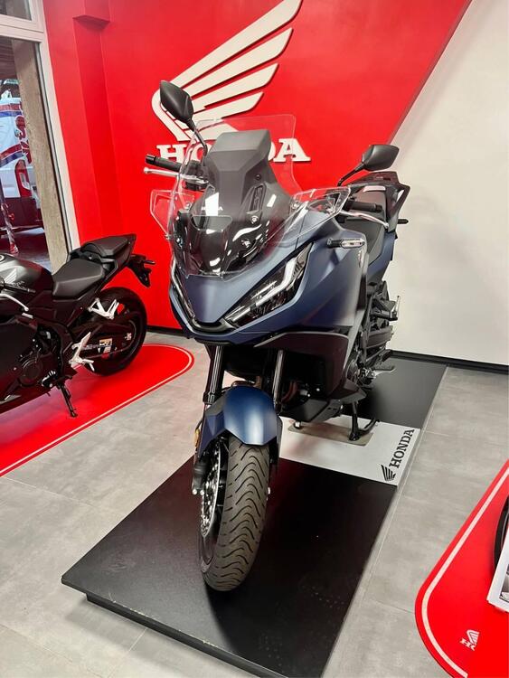 Honda NT 1100 (2022 - 24) (2)