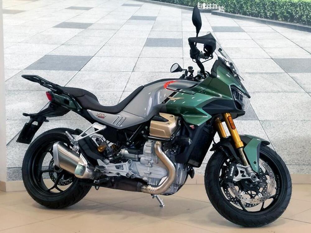 Moto Guzzi V100 Mandello S (2023 - 24)