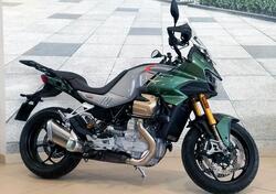 Moto Guzzi V100 Mandello S (2023 - 24) usata