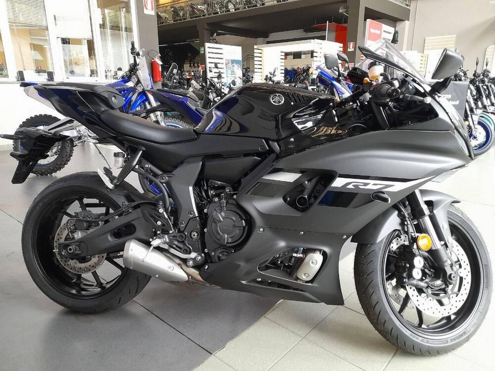 Yamaha YZF R7 (2021 - 24) (3)