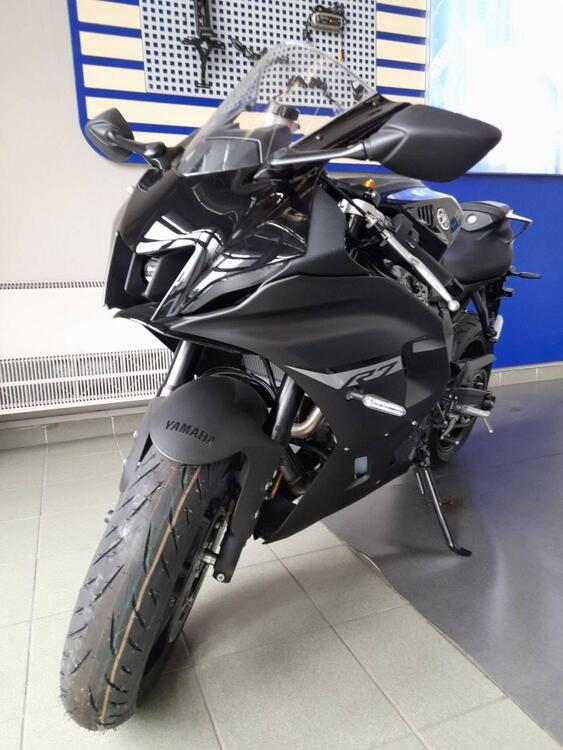 Yamaha YZF R7 (2021 - 24) (4)