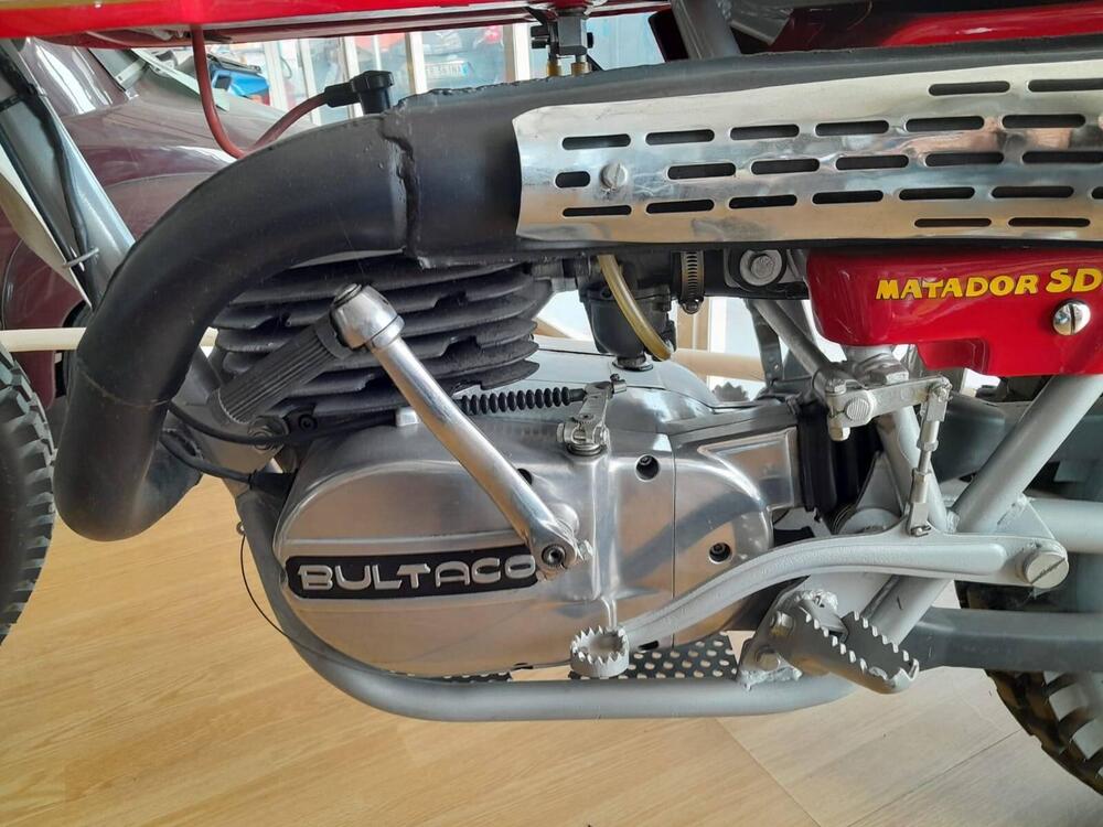 Bultaco MATADOR SIX DAYS 250 (3)