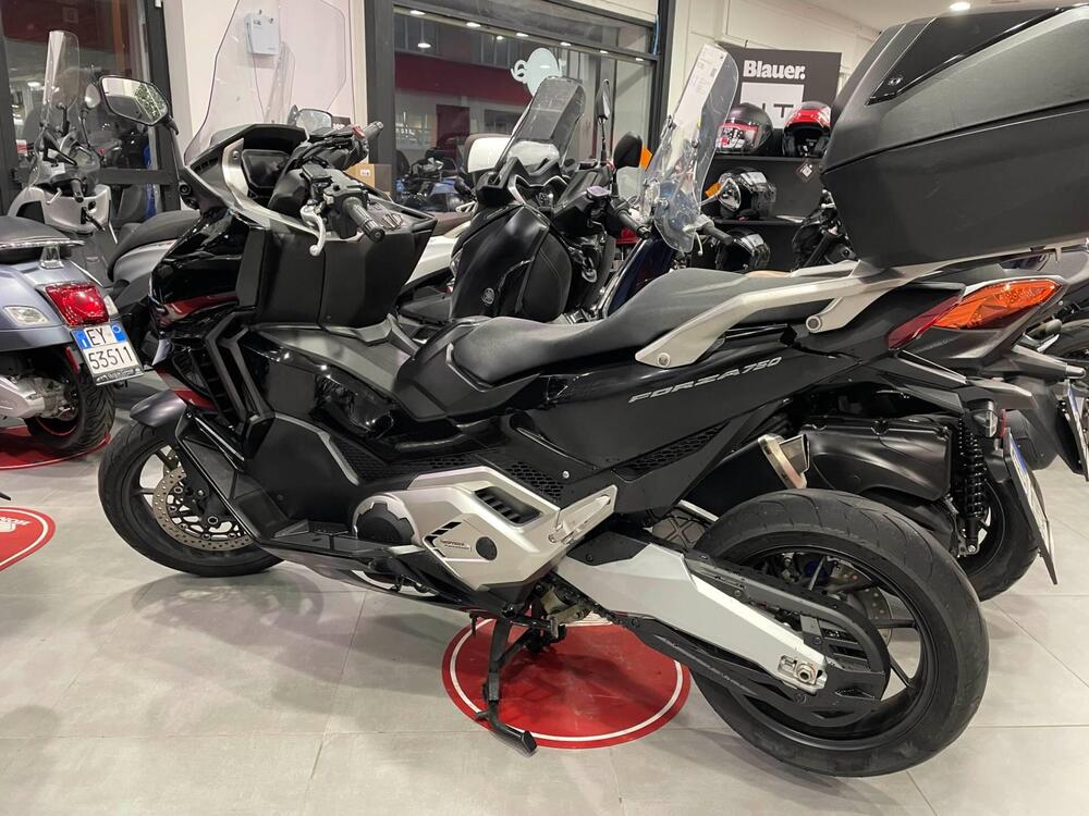 Honda Forza 750 DCT (2021 - 24) (2)