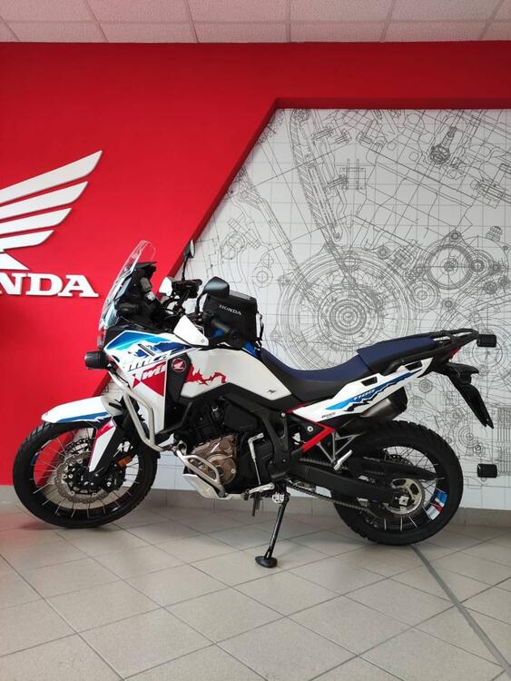 Honda Africa Twin CRF 1100L ES (2024 - 25) (3)