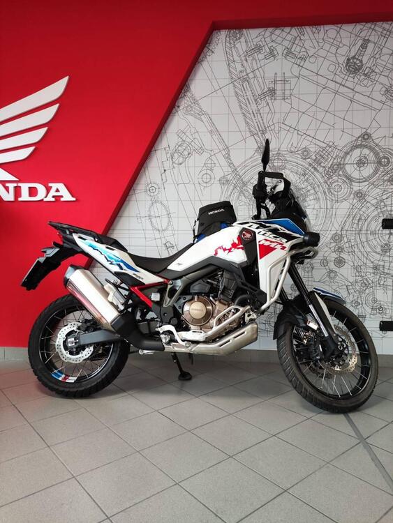 Honda Africa Twin CRF 1100L ES (2024 - 25) (4)