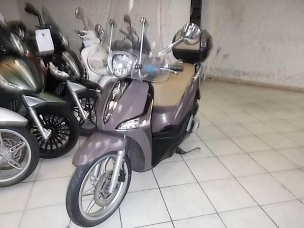 Piaggio Liberty 125 ABS (2017 - 20) (2)