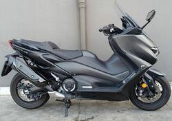 Yamaha T-Max 560 (2020 - 21) usata