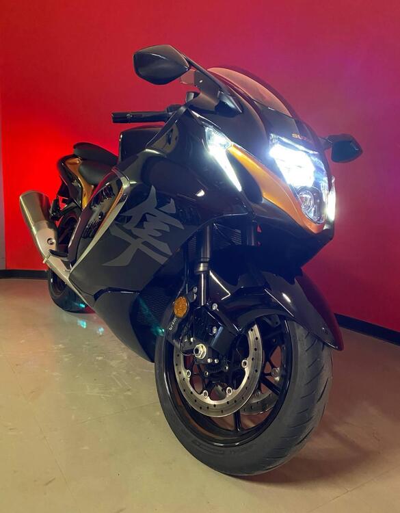 Suzuki GSX 1300 R Hayabusa (2021 - 24) (3)