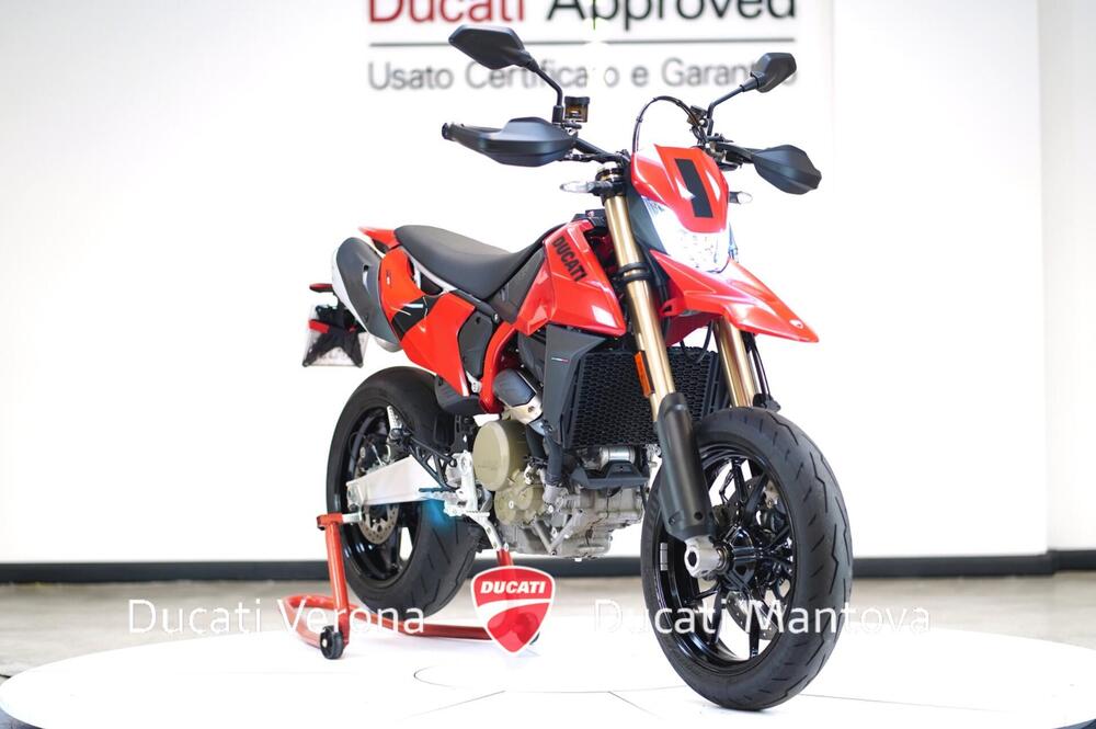 Ducati Hypermotard 698 Mono (2024) (2)