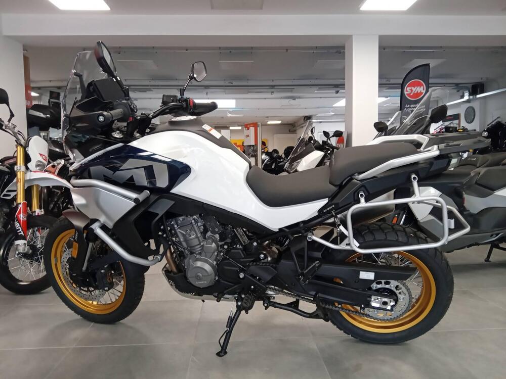 CFMOTO 800MT Explore (2023 - 25)