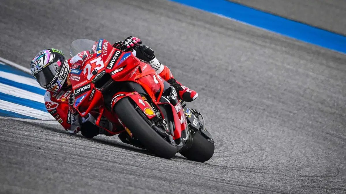 MotoGP 2024. GP della Thailandia. Le foto più belle del GP di Buriram [GALLERY] (15)